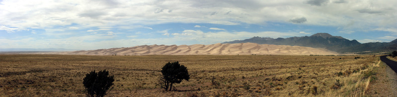 [Huge Sand Dune in a Valley]