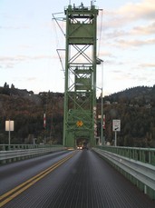 [Bridge from Hood River, OR to Washington]