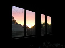 
		Sunset, Garage
		
